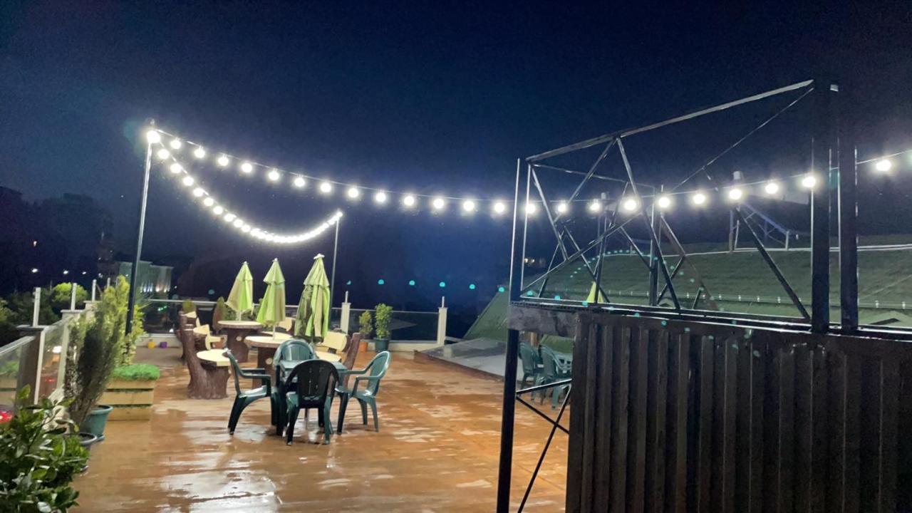 Hotel Chaika Kobuleti Luaran gambar