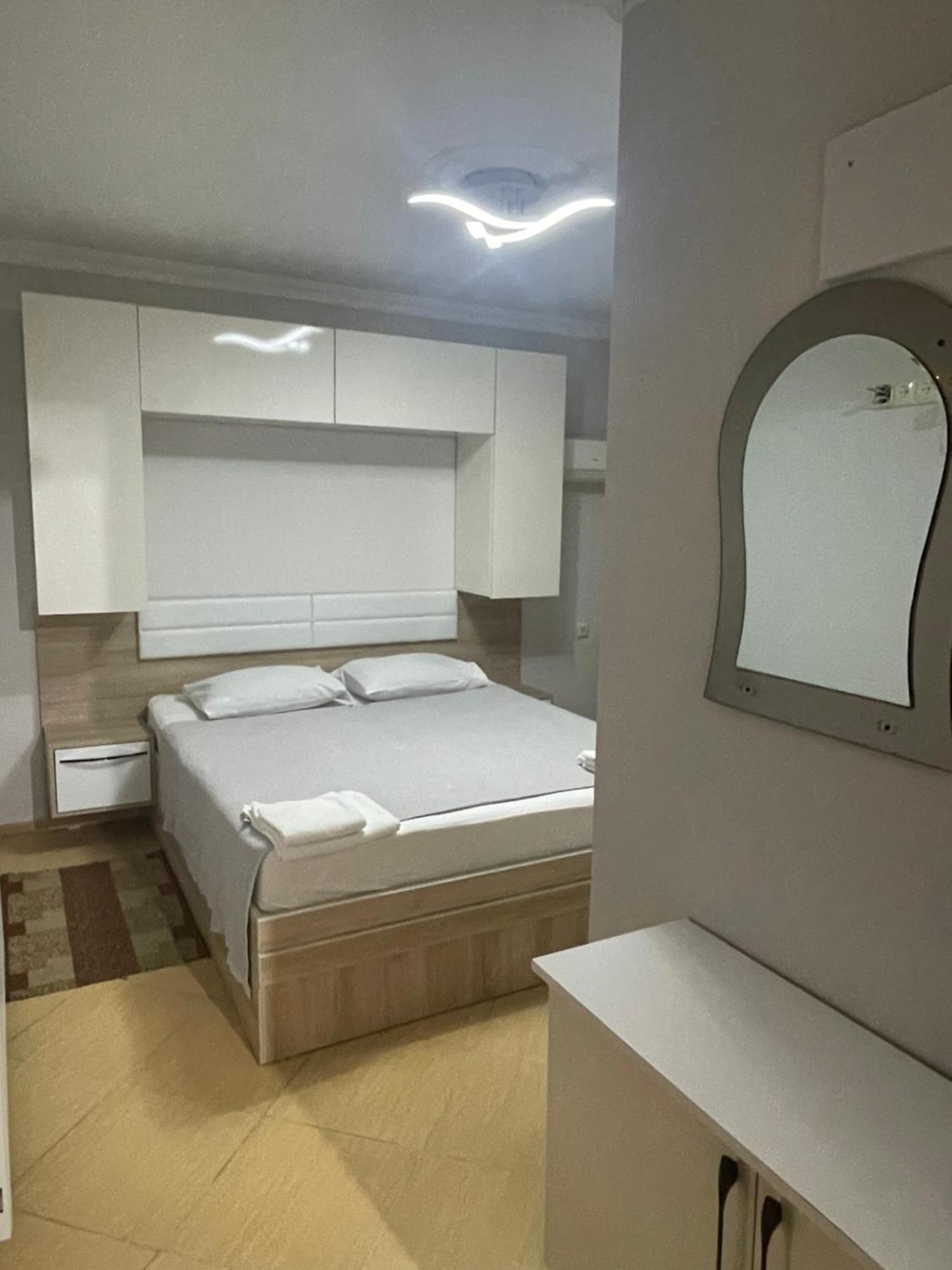 Hotel Chaika Kobuleti Luaran gambar
